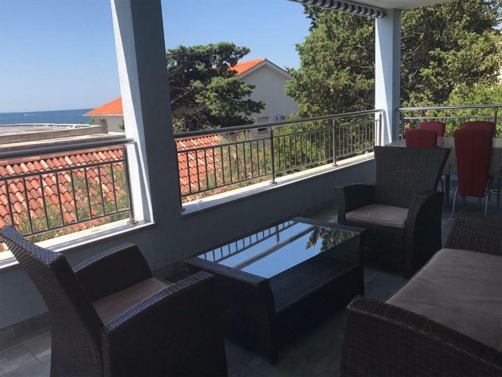 Apartment Nicole Novalja Εξωτερικό φωτογραφία